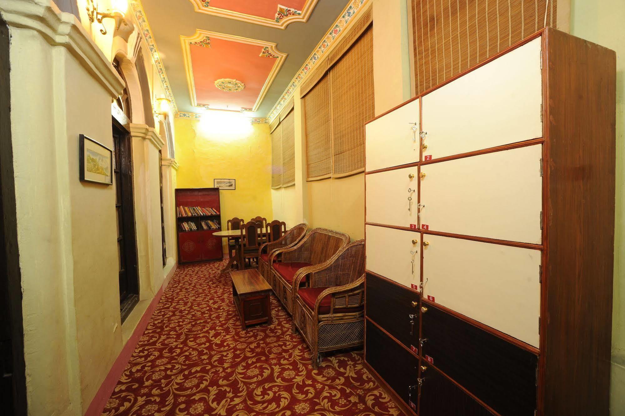 Hotel Himalaya Yoga Katmandu Eksteriør billede
